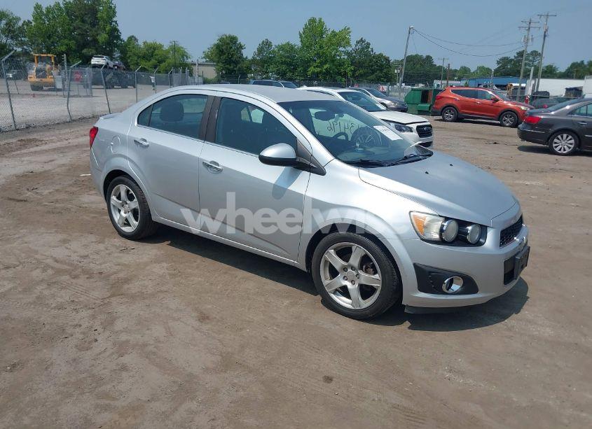 2013 Chevrolet Sonic LTZ AUTO (VIN 1G1JE5SH6D4173728) main photo