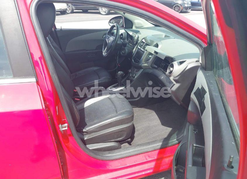 Photo 5 of 2014 Chevrolet Sonic LTZ AUTO (VIN 1G1JE5SH6E4119136)