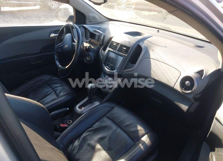 Photo 5 of 2013 Chevrolet Sonic LTZ AUTO (VIN 1G1JE5SH9D4126614)