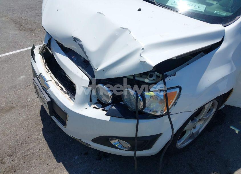 Photo 12 of 2014 Chevrolet Sonic LTZ AUTO (VIN 1G1JE5SH9E4113444)