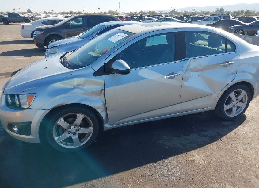 Photo 6 of 2012 Chevrolet Sonic 2LZ (VIN 1G1JE5SHXC4112753)