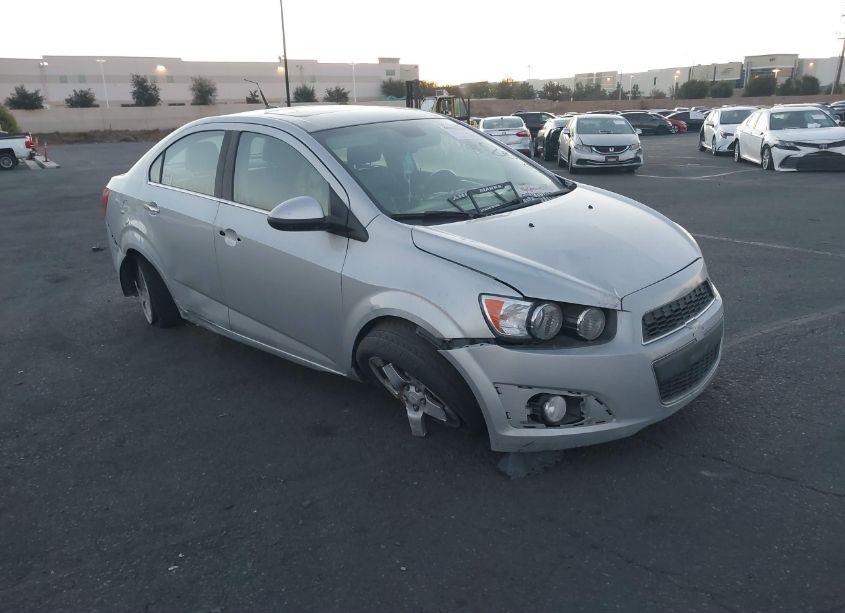2012 Chevrolet Sonic 2LZ (VIN 1G1JE5SHXC4170880) main photo