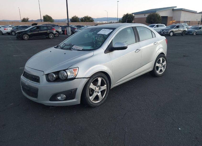 Photo 2 of 2012 Chevrolet Sonic 2LZ (VIN 1G1JE5SHXC4170880)