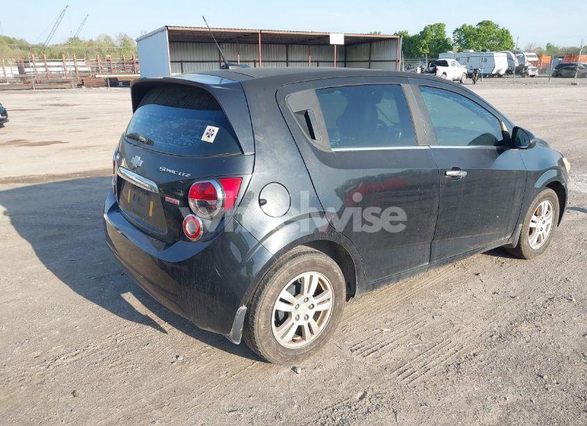 Photo 4 of 2014 Chevrolet Sonic LTZ AUTO (VIN 1G1JE6SB0E4129601)