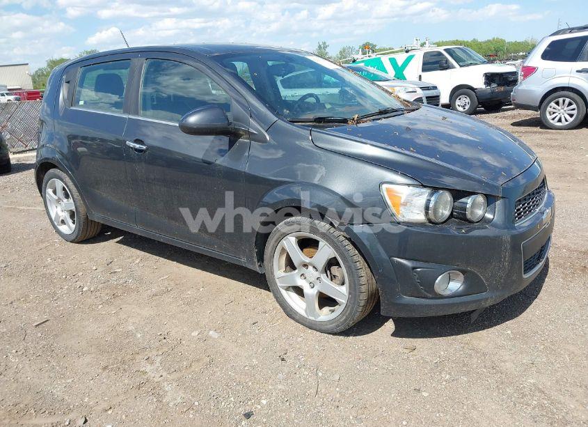 2015 Chevrolet Sonic LTZ AUTO (VIN 1G1JE6SB0F4108457) main photo
