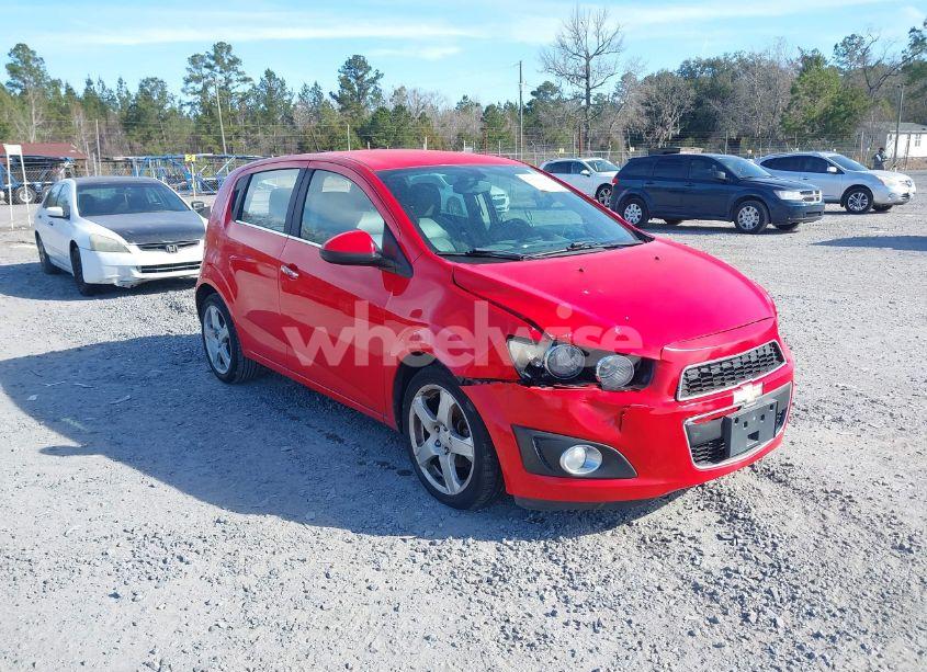 2015 Chevrolet Sonic LTZ AUTO (VIN 1G1JE6SB0F4165399) main photo