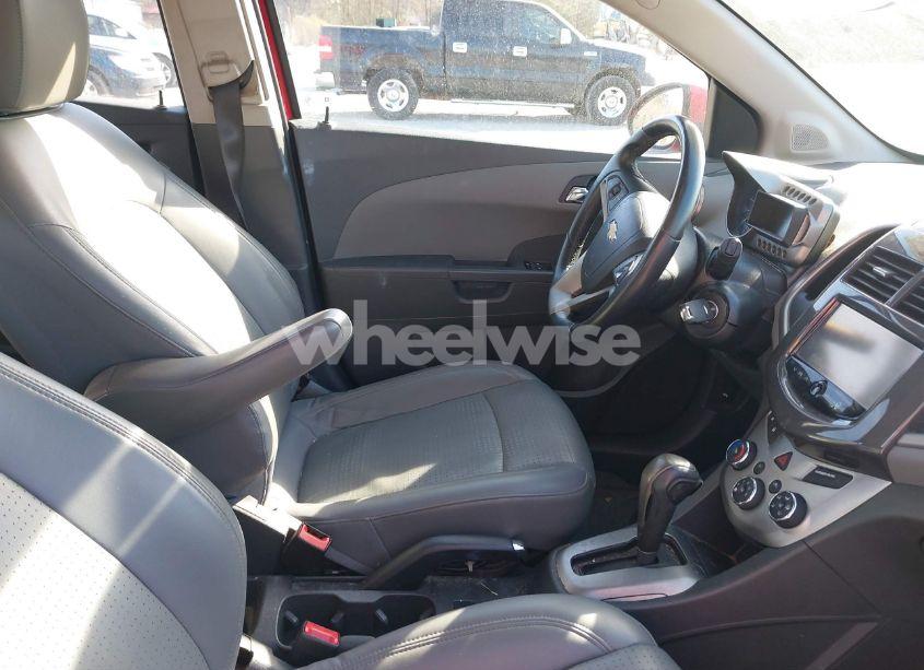 Photo 5 of 2015 Chevrolet Sonic LTZ AUTO (VIN 1G1JE6SB0F4165399)