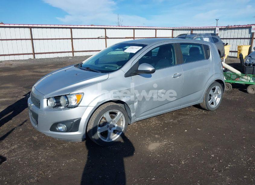 Photo 2 of 2013 Chevrolet Sonic LTZ AUTO (VIN 1G1JE6SB2D4104651)