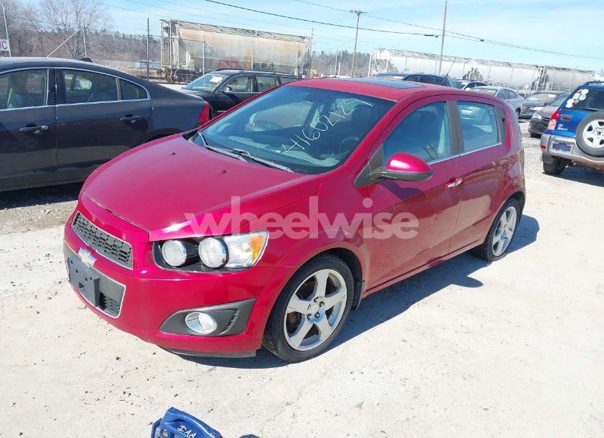 Photo 2 of 2013 Chevrolet Sonic LTZ AUTO (VIN 1G1JE6SB2D4118890)