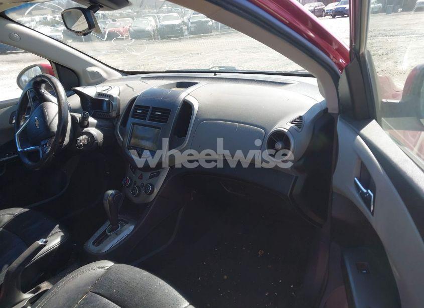 Photo 5 of 2013 Chevrolet Sonic LTZ AUTO (VIN 1G1JE6SB2D4118890)