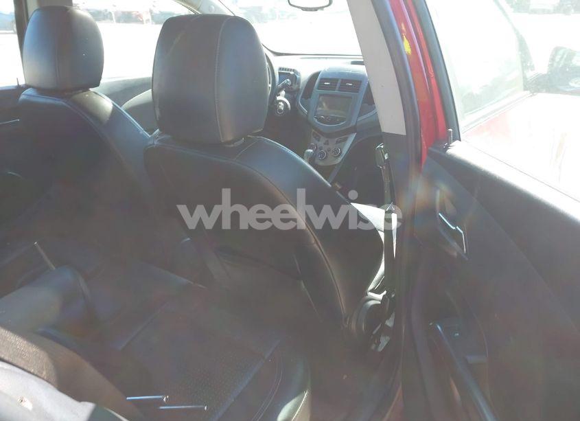 Photo 8 of 2013 Chevrolet Sonic LTZ AUTO (VIN 1G1JE6SB2D4118890)