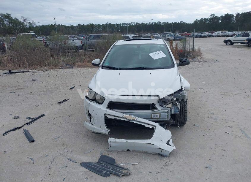 Photo 12 of 2015 Chevrolet Sonic LTZ AUTO (VIN 1G1JE6SB3F4216796)