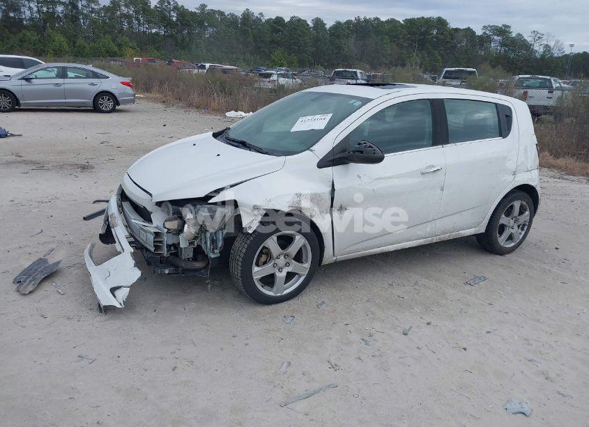 Photo 2 of 2015 Chevrolet Sonic LTZ AUTO (VIN 1G1JE6SB3F4216796)