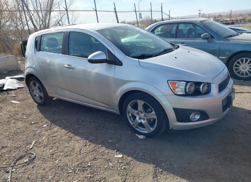 2014 Chevrolet Sonic LTZ AUTO (VIN 1G1JE6SB4E4114955) main photo