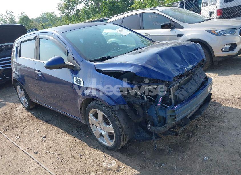 2014 Chevrolet Sonic LTZ AUTO (VIN 1G1JE6SB4E4226395) main photo