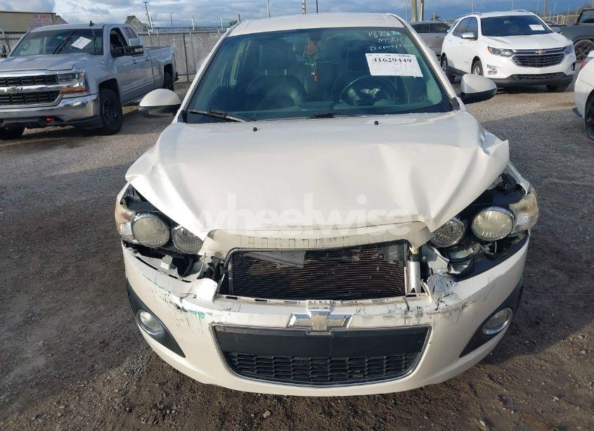 Photo 13 of 2015 Chevrolet Sonic LTZ AUTO (VIN 1G1JE6SB4F4188622)