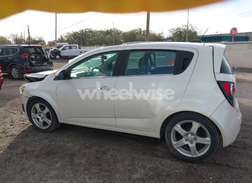 Photo 15 of 2015 Chevrolet Sonic LTZ AUTO (VIN 1G1JE6SB4F4188622)