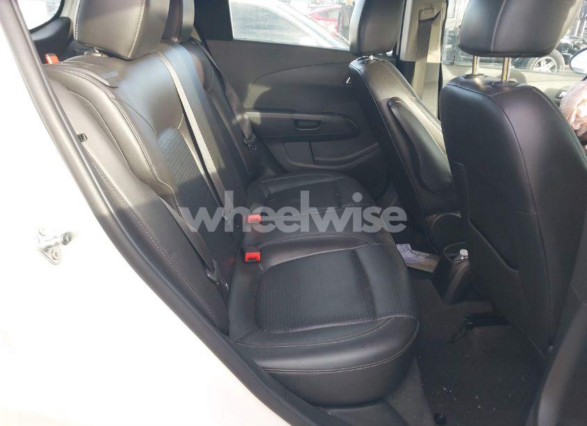 Photo 8 of 2015 Chevrolet Sonic LTZ AUTO (VIN 1G1JE6SB4F4188622)