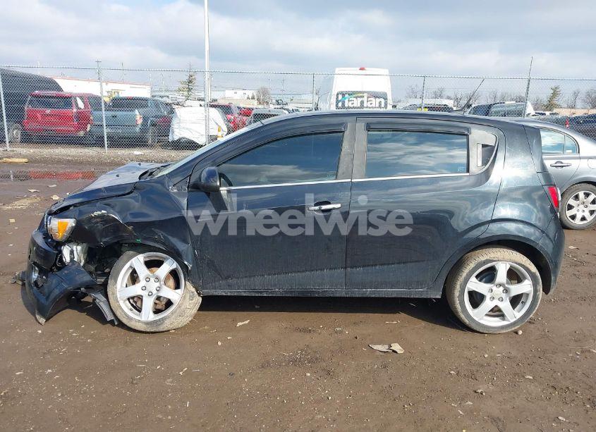 Photo 14 of 2013 Chevrolet Sonic LTZ AUTO (VIN 1G1JE6SB5D4158123)