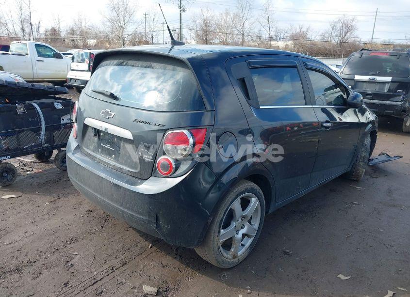 Photo 4 of 2013 Chevrolet Sonic LTZ AUTO (VIN 1G1JE6SB5D4158123)
