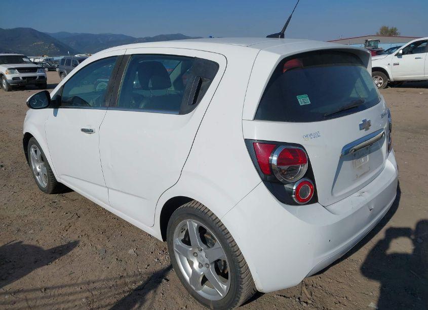 Photo 3 of 2014 Chevrolet Sonic LTZ AUTO (VIN 1G1JE6SB5E4231637)
