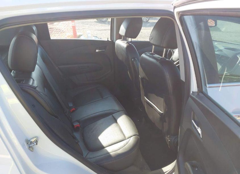Photo 8 of 2014 Chevrolet Sonic LTZ AUTO (VIN 1G1JE6SB5E4231637)