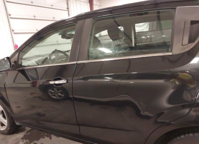 Photo 15 of 2015 Chevrolet Sonic LTZ AUTO (VIN 1G1JE6SB5F4198530)