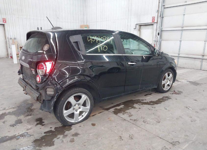 Photo 4 of 2016 Chevrolet Sonic LTZ AUTO (VIN 1G1JE6SB5G4159521)