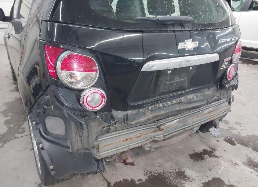 Photo 6 of 2016 Chevrolet Sonic LTZ AUTO (VIN 1G1JE6SB5G4159521)