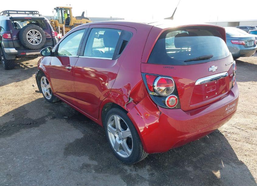 Photo 3 of 2014 Chevrolet Sonic LTZ AUTO (VIN 1G1JE6SB6E4220033)