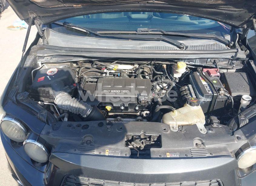 Photo 10 of 2015 Chevrolet Sonic LTZ AUTO (VIN 1G1JE6SB6F4102078)