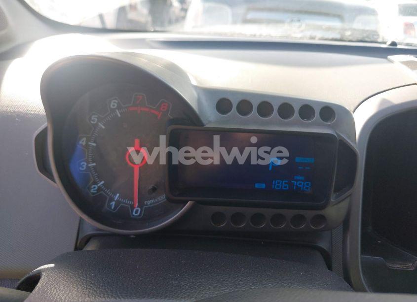 Photo 7 of 2015 Chevrolet Sonic LTZ AUTO (VIN 1G1JE6SB6F4102078)