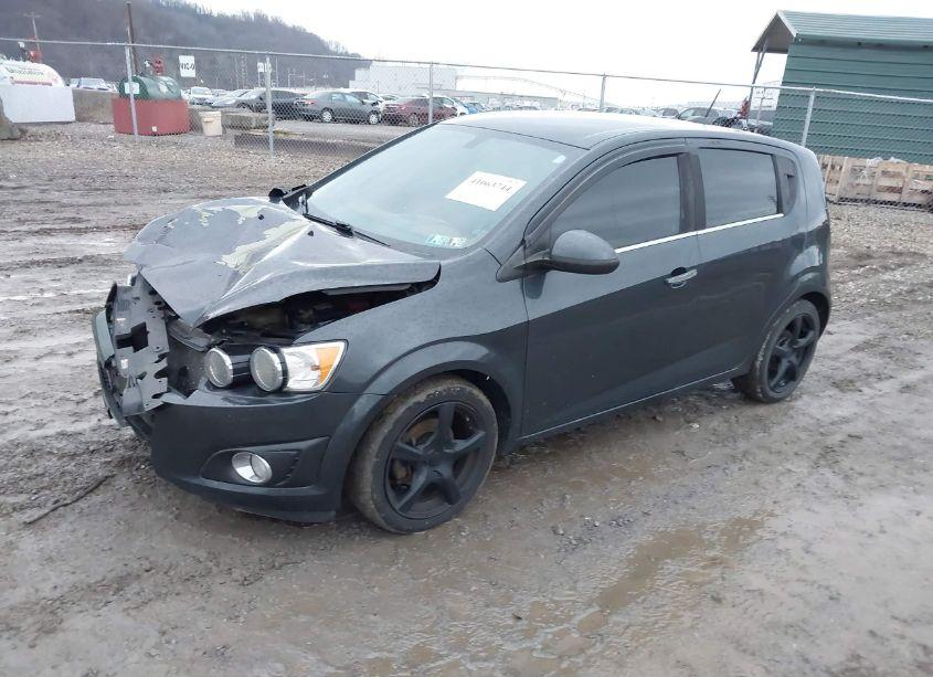 Photo 2 of 2015 Chevrolet Sonic LTZ AUTO (VIN 1G1JE6SB6F4108656)