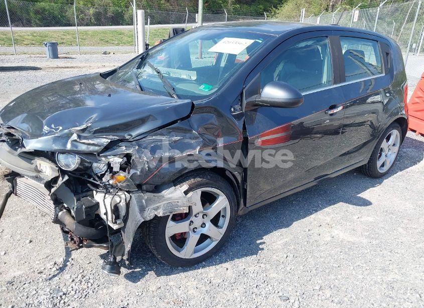 Photo 2 of 2015 Chevrolet Sonic LTZ AUTO (VIN 1G1JE6SB7F4201542)