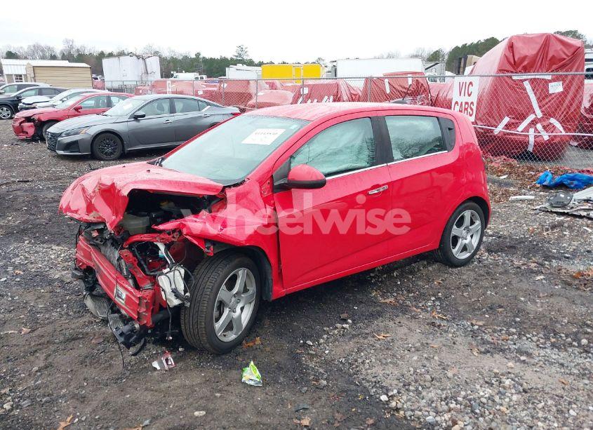 Photo 2 of 2015 Chevrolet Sonic LTZ AUTO (VIN 1G1JE6SB7F4214727)