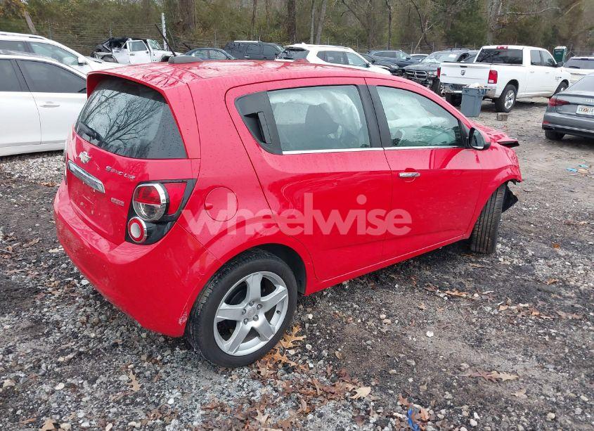 Photo 4 of 2015 Chevrolet Sonic LTZ AUTO (VIN 1G1JE6SB7F4214727)