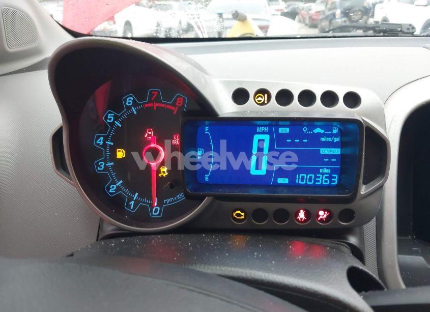 Photo 7 of 2015 Chevrolet Sonic LTZ AUTO (VIN 1G1JE6SB7F4214727)