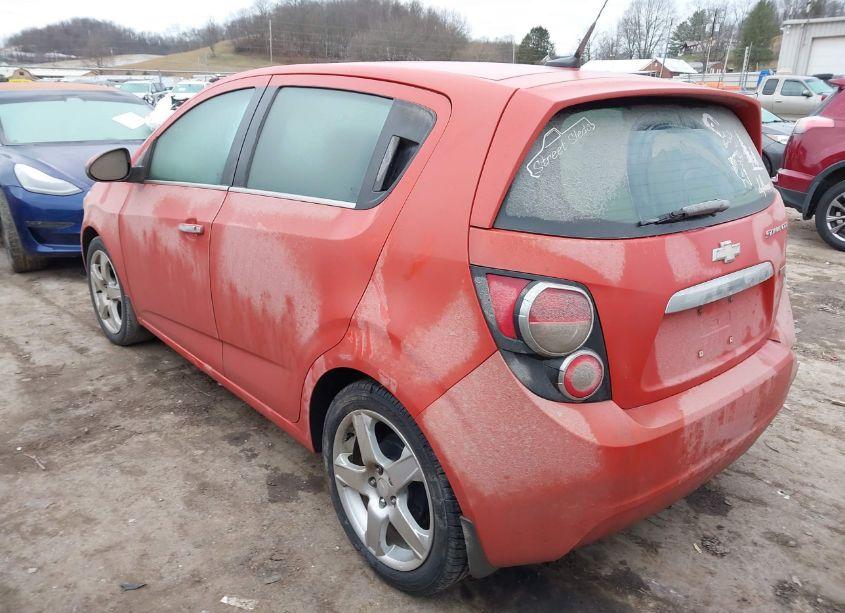 Photo 3 of 2013 Chevrolet Sonic LTZ AUTO (VIN 1G1JE6SB8D4104413)