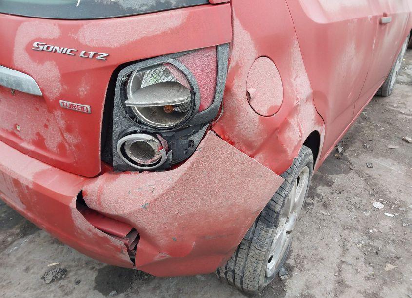 Photo 6 of 2013 Chevrolet Sonic LTZ AUTO (VIN 1G1JE6SB8D4104413)