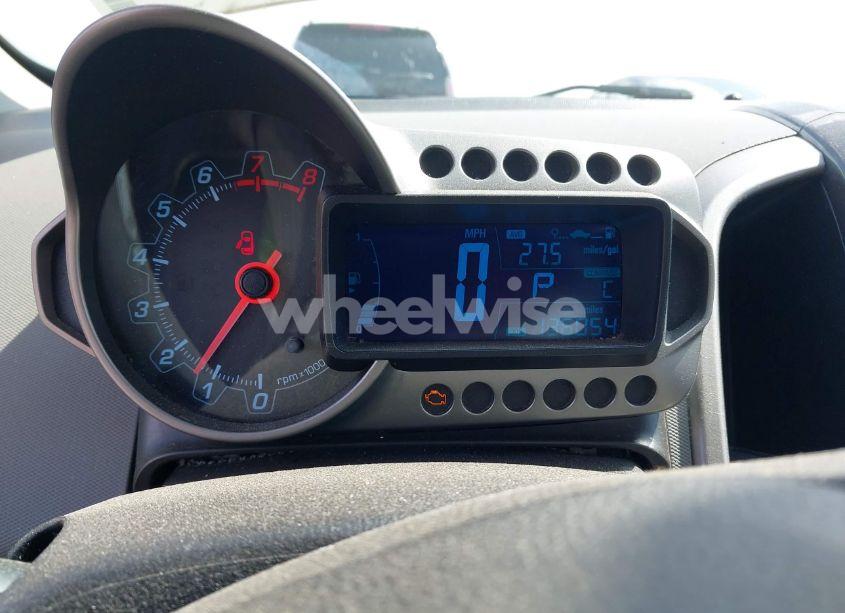 Photo 7 of 2014 Chevrolet Sonic LTZ AUTO (VIN 1G1JE6SB8E4218266)