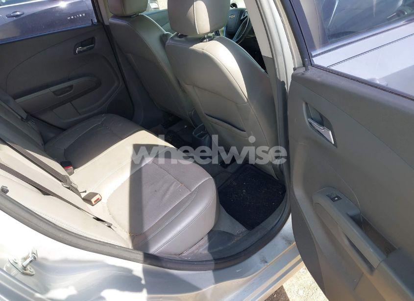 Photo 8 of 2014 Chevrolet Sonic LTZ AUTO (VIN 1G1JE6SB8E4218266)