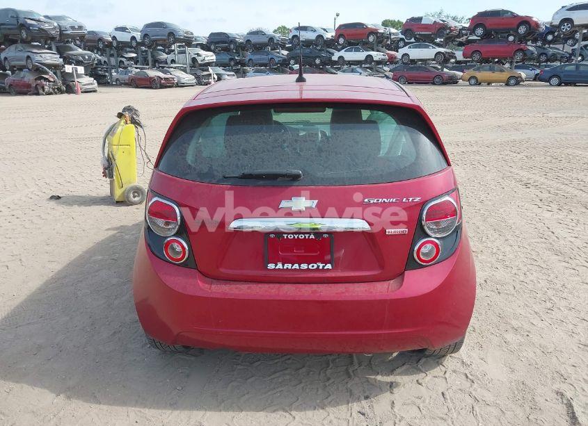 Photo 15 of 2014 Chevrolet Sonic LTZ AUTO (VIN 1G1JE6SB8E4226707)