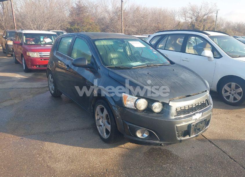 2016 Chevrolet Sonic LTZ AUTO (VIN 1G1JE6SB8G4143037) main photo