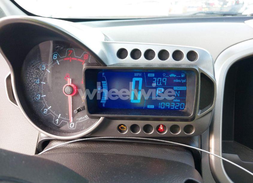 Photo 15 of 2016 Chevrolet Sonic LTZ AUTO (VIN 1G1JE6SB8G4143877)