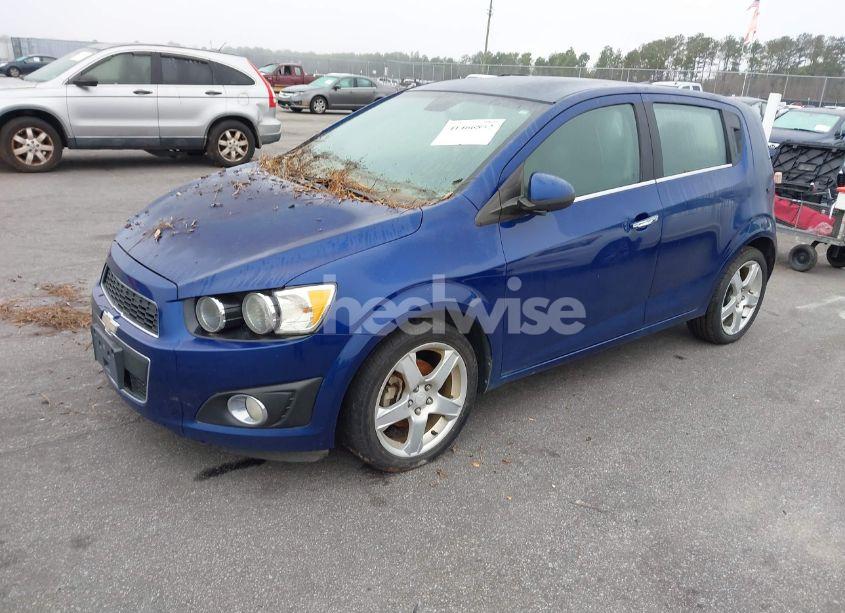 Photo 2 of 2013 Chevrolet Sonic LTZ AUTO (VIN 1G1JE6SB9D4230120)