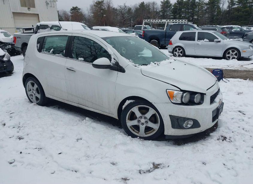 2015 Chevrolet Sonic LTZ AUTO (VIN 1G1JE6SB9F4103371) main photo