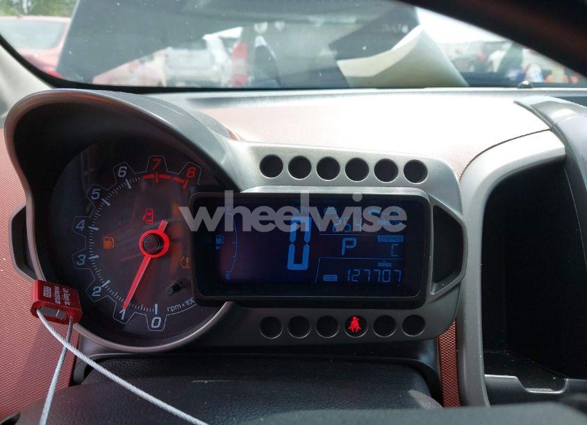 Photo 7 of 2015 Chevrolet Sonic LTZ AUTO (VIN 1G1JE6SB9F4199406)