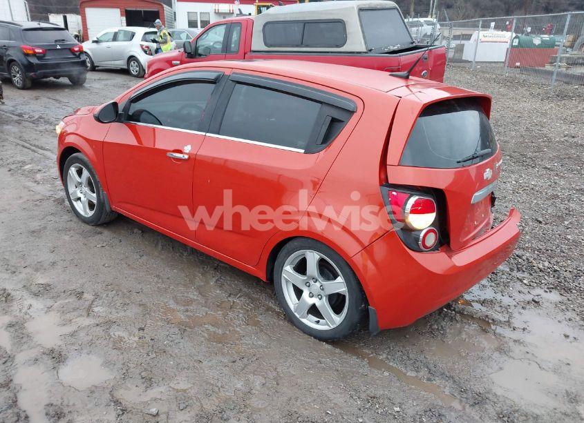 Photo 3 of 2013 Chevrolet Sonic LTZ AUTO (VIN 1G1JE6SBXD4204741)