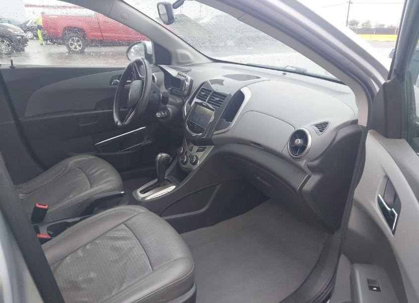 Photo 5 of 2014 Chevrolet Sonic LTZ AUTO (VIN 1G1JE6SBXE4207785)