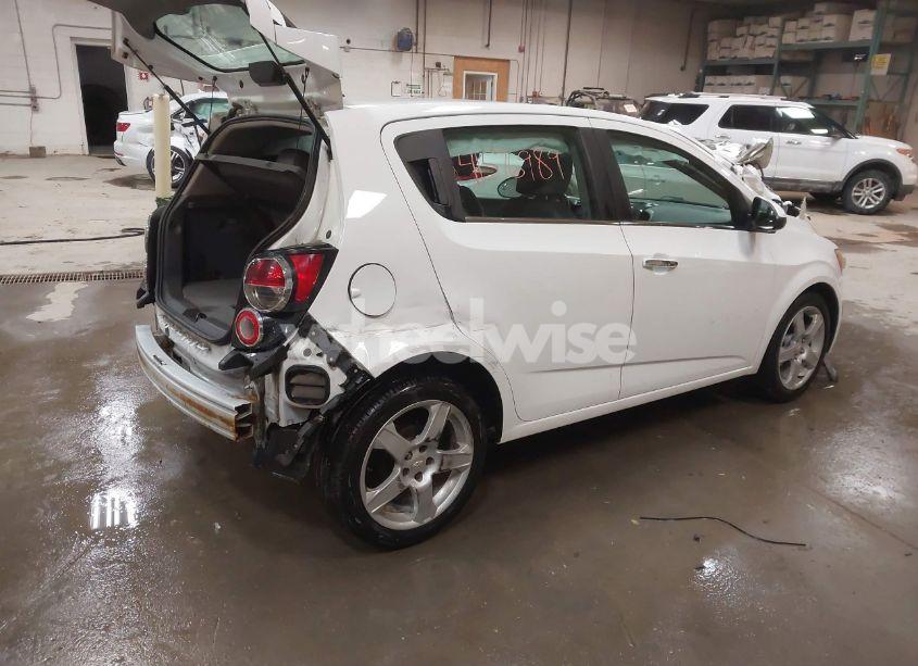 Photo 4 of 2014 Chevrolet Sonic LTZ AUTO (VIN 1G1JE6SBXE4229544)